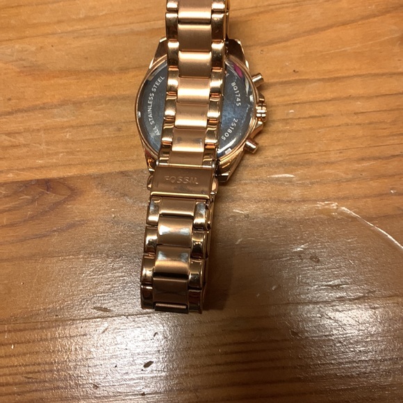 Fossil Women’s Watch - Picture 5 of 7